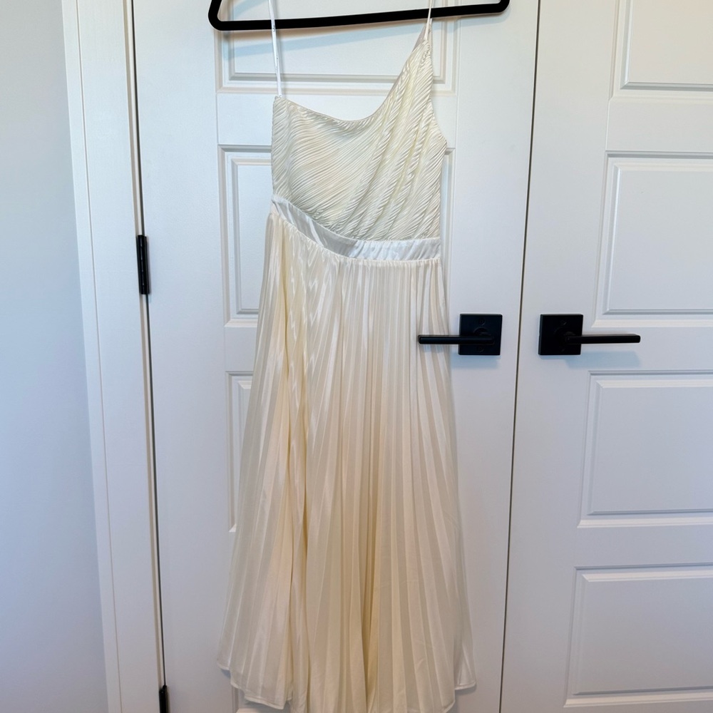 Lulu's Elegant Cream One-Shoulder Dress - Picture 5 of 9